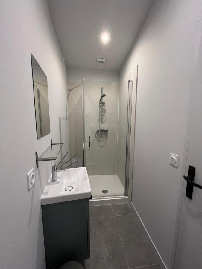 Chez Oma I 1 Appartement Independant Opi I 3 Chambres Privatives Avec Salle D Eau Et Salon Commun Cuisine Commune Wc Commun Patio Commun アヴィニョン エクステリア 写真