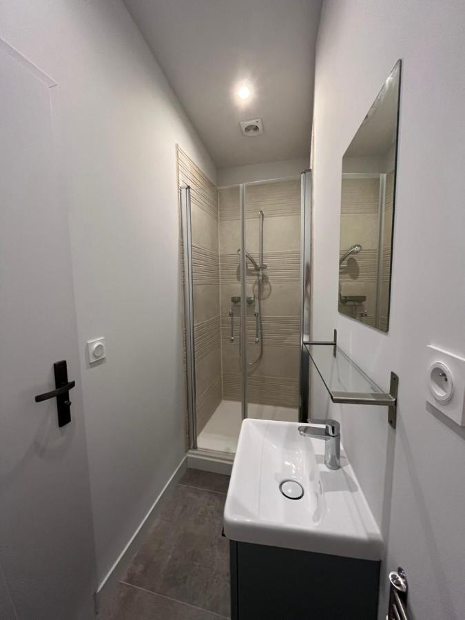 Chez Oma I 1 Appartement Independant Opi I 3 Chambres Privatives Avec Salle D Eau Et Salon Commun Cuisine Commune Wc Commun Patio Commun アヴィニョン エクステリア 写真