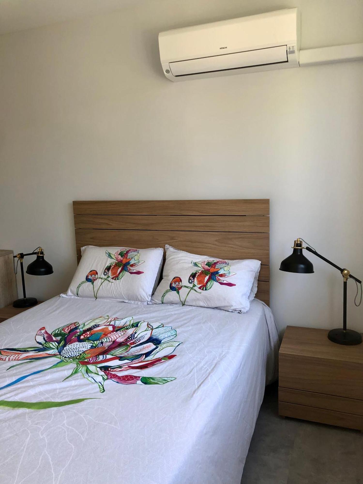Chez Oma I 1 Appartement Independant Opi I 3 Chambres Privatives Avec Salle D Eau Et Salon Commun Cuisine Commune Wc Commun Patio Commun アヴィニョン エクステリア 写真